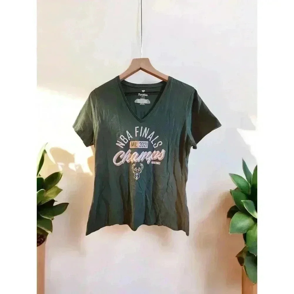 Fanatics Womens T Shirt Top Size L Large Milwaukee Bucks 2021 Finals Champs